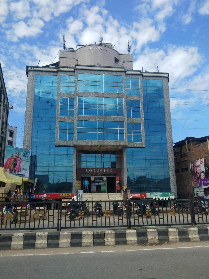 Lg Towers Hotel Guwahati Exterior photo